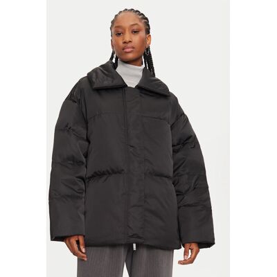 Calvin Klein Kurtka puchowa K20K207720 Czarny Regular Fit M Czarny Damskie Calvin Klein Kurtka puchowa K20K207720 Czarny Regular Fit M Czarny Damskie