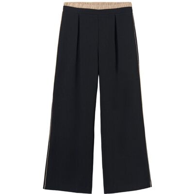 Mayoral Spodnie materiałowe 7581 Czarny Relaxed Fit 18 Czarny Dziewczynka Mayoral Spodnie materiałowe 7581 Czarny Relaxed Fit 18 Czarny Dziewczynka