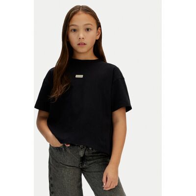 Calvin Klein Jeans T-Shirt Folded Logo IG0IG03063 Czarny Regular Fit 8 Czarny Dziewczynka Calvin Klein Jeans T-Shirt Folded Logo IG0IG03063 Czarny Regular Fit 8 Czarny Dziewczynka