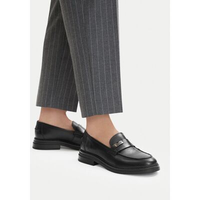 U.S. Polo Assn. Loafersy EO-ALYA001W/6L1 Czarny 40 Czarny Damskie U.S. Polo Assn. Loafersy EO-ALYA001W/6L1 Czarny 40 Czarny Damskie