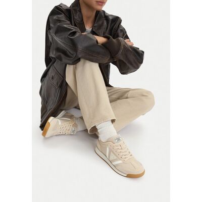 Guess Jeans Sneakersy EO-GJ202505161-2 Beżowy 41 Beżowy Damskie Guess Jeans Sneakersy EO-GJ202505161-2 Beżowy 41 Beżowy Damskie