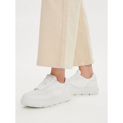 LOVE MOSCHINO Sneakersy JA15214G1OIQ110A Biały 35 Biały Damskie LOVE MOSCHINO Sneakersy JA15214G1OIQ110A Biały 35 Biały Damskie