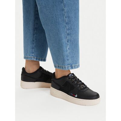 Nike Sneakersy Air Force 1 LV8 1 (GS) HQ1907 001 Czarny 36_5 Czarny Damskie Nike Sneakersy Air Force 1 LV8 1 (GS) HQ1907 001 Czarny 36_5 Czarny Damskie