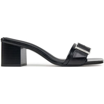 Calvin Klein Klapki Heel Mule 50 W/Buckle - Lth HW0HW02478 Czarny 36 Czarny Damskie Calvin Klein Klapki Heel Mule 50 W/Buckle - Lth HW0HW02478 Czarny 36 Czarny Damskie