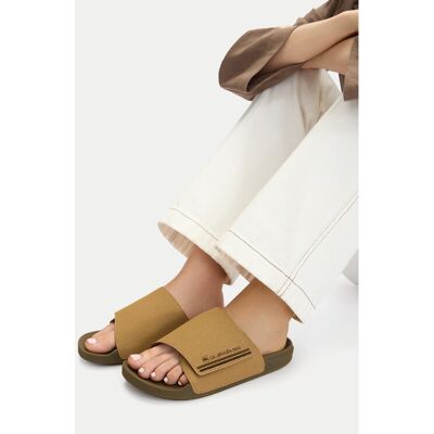 Quiksilver Klapki EO-POCHI SUEDE CQ10164BT Beżowy 37 Beżowy Chłopiec Quiksilver Klapki EO-POCHI SUEDE CQ10164BT Beżowy 37 Beżowy Chłopiec