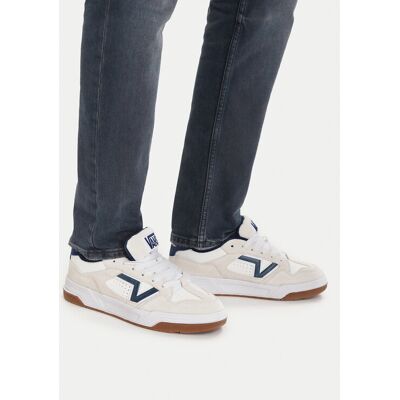 Vans Sneakersy Upland VN000D1HFUH1 Biały 42 Biały Unisex Vans Sneakersy Upland VN000D1HFUH1 Biały 42 Biały Unisex