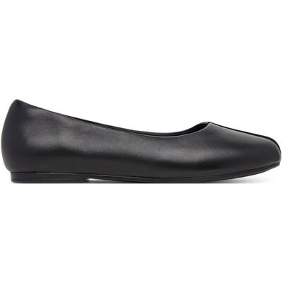 Clarks Baleriny Livia Lily 26183054 Czarny 37 Czarny Damskie Clarks Baleriny Livia Lily 26183054 Czarny 37 Czarny Damskie