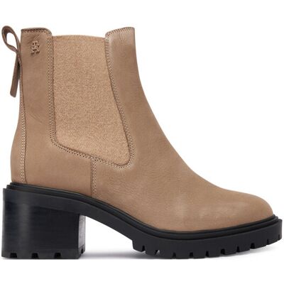 Tommy Hilfiger Botki Th Nubuck Chelsea Cleated Heel FW0FW09158 Beżowy 41 Beżowy Damskie Tommy Hilfiger Botki Th Nubuck Chelsea Cleated Heel FW0FW09158 Beżowy 41 Beżowy Damskie