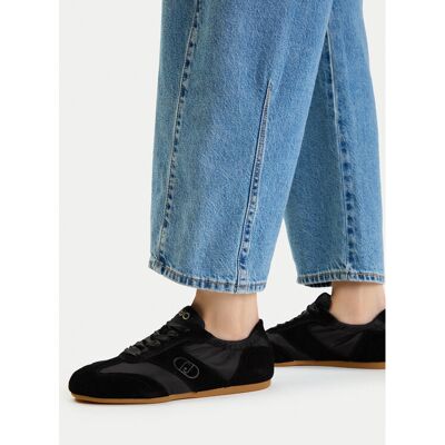 Liu Jo Sneakersy Darcey 01 BA6091 PX003 Czarny 35 Czarny Damskie Liu Jo Sneakersy Darcey 01 BA6091 PX003 Czarny 35 Czarny Damskie