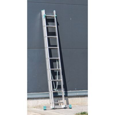 Aluminiowa dwuczęściowa drabina uniwersalna ALVE EUROSTYL przystosowana do używania na schodach, 2x9 szczebli, długość 4,28 m Aluminiowa dwuczęściowa drabina uniwersalna ALVE EUROSTYL przystosowana do używania na schodach, 2x9 szczebli, długość 4,28 m