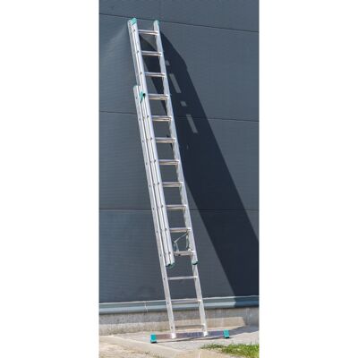 Aluminiowa trzyczęściowa drabina uniwersalna ALVE EUROSTYL przystosowana do używania na schodach, 3x11 szczebli, długość 7,11 m Aluminiowa trzyczęściowa drabina uniwersalna ALVE EUROSTYL przystosowana do używania na schodach, 3x11 szczebli, długość 7,11 m