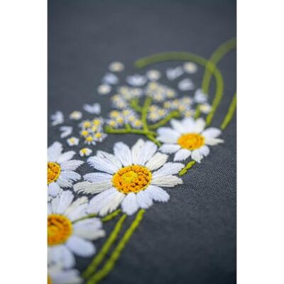 Vervaco Zestaw do Haftu Obrusu z Nadrukiem Zestaw do Haftu Obrusu Haft Płaski STOKROTKI Zestaw Kreatywny dla Dorosłych 80 x 80 cm DIY Dekoracja Stołu ze Zmywalnym Wzorem Emrboidery Kit Vervaco Zestaw do Haftu Obrusu z Nadrukiem Zestaw do Haftu Obrusu Haft Płaski STOKROTKI Zestaw Kreatywny dla Dorosłych 80 x 80 cm DIY Dekoracja Stołu ze Zmywalnym Wzorem Emrboidery Kit