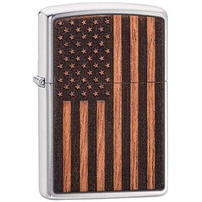 Zippo Zapalniczka Sztormowa, Flaga Amerykańska Woodchuck, Szczotkowany Chrom, Emblemat Mahogany, Wielokrotnego Użytku, Wiatroszczelna Konstrukcja, Pudełko Prezentowe, Wyprodukowana w USA Zippo Zapalniczka Sztormowa, Flaga Amerykańska Woodchuck, Szczotkowany Chrom, Emblemat Mahogany, Wielokrotnego Użytku, Wiatroszczelna Konstrukcja, Pudełko Prezentowe, Wyprodukowana w USA