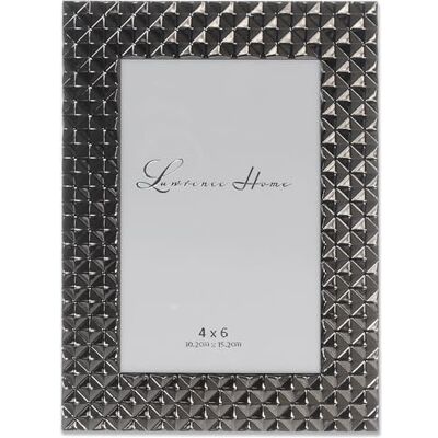 Lawrence Frames Czarna metalowa ramka na zdjęcia 4 x 6 wzór w romby Lawrence Frames Czarna metalowa ramka na zdjęcia 4 x 6 wzór w romby