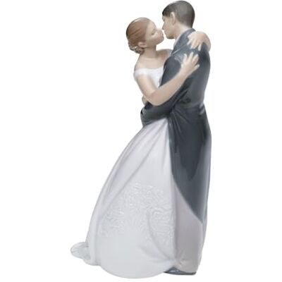 NAO A Kiss Forever. Porcelanowa figurka panny młodej i pana młodego (ślub) NAO A Kiss Forever. Porcelanowa figurka panny młodej i pana młodego (ślub)