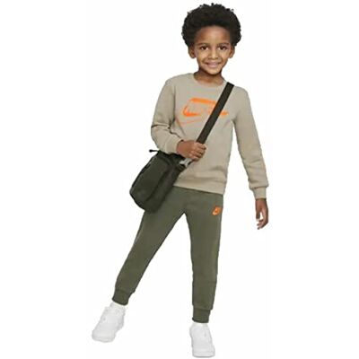 Nike Zestaw sportowy dla dzieci, Wielobarwny, standardowy (S6487625) Nike Zestaw sportowy dla dzieci, Wielobarwny, standardowy (S6487625)
