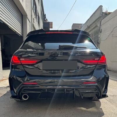 ONEWAY AUTO ACCESSORIES Oneway Spoiler dachowy (nasadka) kompatybilny z BMW serii 1 F40 (Standard) 2019-2024 czarny połysk ONEWAY AUTO ACCESSORIES Oneway Spoiler dachowy (nasadka) kompatybilny z BMW serii 1 F40 (Standard) 2019-2024 czarny połysk