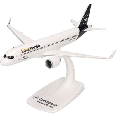 Herpa model samolotu Snapfit Lufthansa Airbus A320neo "Lovehansa" D-AINY "Lingen", miniatura w skali 1:200, model kolekcjonerski z podstawką, tworzywo sztuczne Herpa model samolotu Snapfit Lufthansa Airbus A320neo "Lovehansa" D-AINY "Lingen", miniatura w skali 1:200, model kolekcjonerski z podstawką, tworzywo sztuczne