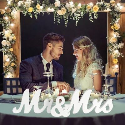 GarveeHome Duży znak Mr & Mrs na stół weselny, biały znak pana i pani list ślubny dla ukochanej dekoracji stołu, wolnostojąca drewniana litera na rocznicę, ślub, dekoracja stołu GarveeHome Duży znak Mr & Mrs na stół weselny, biały znak pana i pani list ślubny dla ukochanej dekoracji stołu, wolnostojąca drewniana litera na rocznicę, ślub, dekoracja stołu