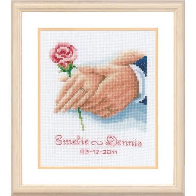 Vervaco Haft Krzyżykowy Liczony Zestaw Obraz do Haftu OBRĄCZKA ŚLUBNA Zrób to Sam Zestaw Kreatywny dla Dorosłych 14 x 16 cm Dekoracja Ścienna DIY Cross Stitch Kit Vervaco Haft Krzyżykowy Liczony Zestaw Obraz do Haftu OBRĄCZKA ŚLUBNA Zrób to Sam Zestaw Kreatywny dla Dorosłych 14 x 16 cm Dekoracja Ścienna DIY Cross Stitch Kit