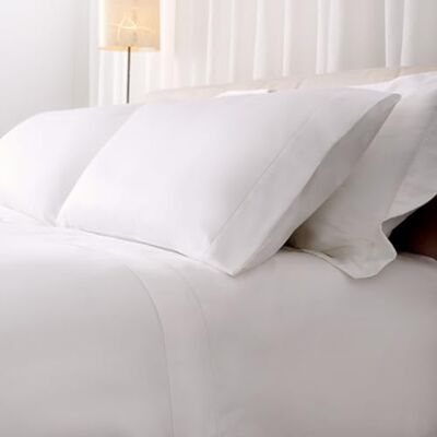 Catherine Lansfield Fantasy Sateen White zestaw pościeli łóżko 150-240x280 + 2 poduszki 50x85 Catherine Lansfield Fantasy Sateen White zestaw pościeli łóżko 150-240x280 + 2 poduszki 50x85