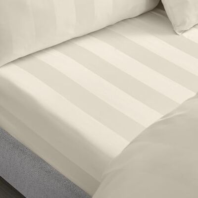 Catherine Lansfield So Soft Satin Stripe King Prześcieradło z gumką kremowe Catherine Lansfield So Soft Satin Stripe King Prześcieradło z gumką kremowe