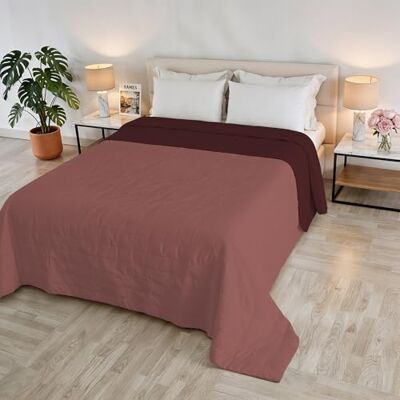 Italian Bed Linen Kołdra letnia GOLIA, wyprodukowana we Włoszech, 100% poliester Dwustronna narzuta na łóżko, efekt wody Lekki koc z wypełnieniem 65 g Łóżko podwójne 260 x 250 cm Koralowy/BORDEAUX Italian Bed Linen Kołdra letnia GOLIA, wyprodukowana we Włoszech, 100% poliester Dwustronna narzuta na łóżko, efekt wody Lekki koc z wypełnieniem 65 g Łóżko podwójne 260 x 250 cm Koralowy/BORDEAUX