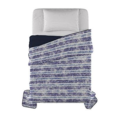 Italian Bed Linen FANTASY Letnia kołdra z nadrukiem, mikrofibra, paski jeansowe, 220 x 270 cm Italian Bed Linen FANTASY Letnia kołdra z nadrukiem, mikrofibra, paski jeansowe, 220 x 270 cm