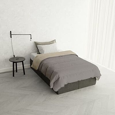 Italian Bed Linen Zimowa kołdra "Oslo" dwulicowa, piaskowa/kremowa, 200 x 200 cm Italian Bed Linen Zimowa kołdra "Oslo" dwulicowa, piaskowa/kremowa, 200 x 200 cm