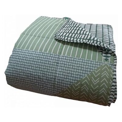 Catherine Lansfield Larsson Geo Narzuta 240x220 Zielony Catherine Lansfield Larsson Geo Narzuta 240x220 Zielony