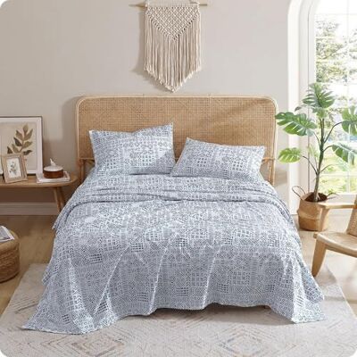 Indigo Ink Kolekcja White Denim biały granatowy zestaw arkuszy z geometrycznym nadrukiem boho, Queen, 4 sztuki Indigo Ink Kolekcja White Denim biały granatowy zestaw arkuszy z geometrycznym nadrukiem boho, Queen, 4 sztuki