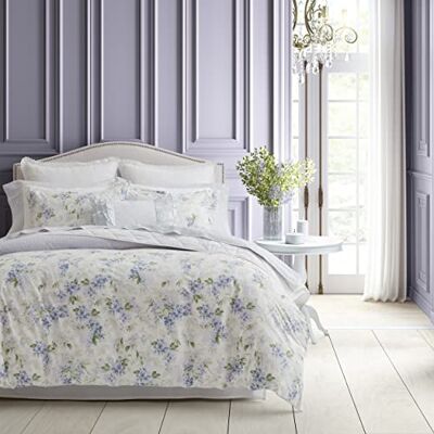Laura Ashley Zestaw poszewek na kołdrę typu king-size, pluszowy aksamitny zestaw pościeli, designerska dekoracja domu (Wisteria Lavender, King) Laura Ashley Zestaw poszewek na kołdrę typu king-size, pluszowy aksamitny zestaw pościeli, designerska dekoracja domu (Wisteria Lavender, King)