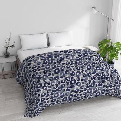 Italian Bed Linen Zimowa pikowana pikowana kołdra z podwójnym łóżkiem 250 x 245 cm DoubleFace BASIC wzór WILD, wyprodukowano we Włoszech, odwracalna kołdra z miękkiej mikrofibry 200 gr/m² Kołdra puchowa nadająca się Italian Bed Linen Zimowa pikowana pikowana kołdra z podwójnym łóżkiem 250 x 245 cm DoubleFace BASIC wzór WILD, wyprodukowano we Włoszech, odwracalna kołdra z miękkiej mikrofibry 200 gr/m² Kołdra puchowa nadająca się