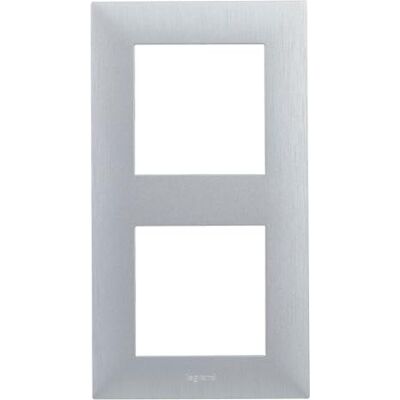 Legrand 398288 Rama podwójna z serii Niloé Step do montażu kompostowalnego Kolor nierdzewny Legrand 398288 Rama podwójna z serii Niloé Step do montażu kompostowalnego Kolor nierdzewny