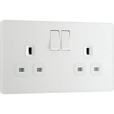 BG Electrical s Evolve plastikowe podwójne przełączane gniazdo zasilania, 13A, perłowa biel BG Electrical s Evolve plastikowe podwójne przełączane gniazdo zasilania, 13A, perłowa biel