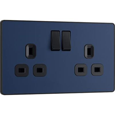 BG Electrical BG Evolve Gniazdo zasilania 13A, kolor: matowy niebieski BG Electrical BG Evolve Gniazdo zasilania 13A, kolor: matowy niebieski