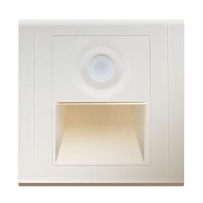 VoltShine Reflektor LED do zabudowy z czujnikiem PIR Nomis Square 1,2 W 4500 K, idealny do automatycznego oświetlania pomieszczeń. Nowoczesna i wydajna konstrukcja oszczędza energię podczas wykrywania VoltShine Reflektor LED do zabudowy z czujnikiem PIR Nomis Square 1,2 W 4500 K, idealny do automatycznego oświetlania pomieszczeń. Nowoczesna i wydajna konstrukcja oszczędza energię podczas wykrywania