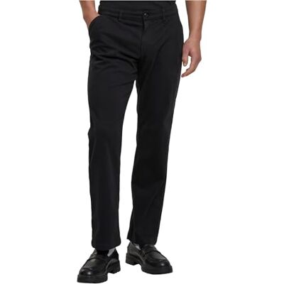 TB7689-00007 Urban Classics Męskie spodnie Pleated Twill Pants, klasyczne spodnie materiałowe z zakładkami w pasie, proste nogawki, rozmiary 28-38, czarny, 34 TB7689-00007 Urban Classics Męskie spodnie Pleated Twill Pants, klasyczne spodnie materiałowe z zakładkami w pasie, proste nogawki, rozmiary 28-38, czarny, 34