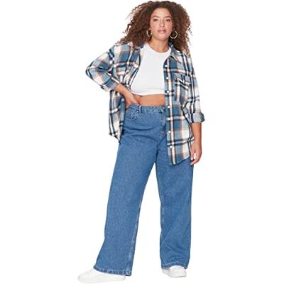 TBBAW23CJ00020 Trendyol Kobiety Plus Size wysoki stan szerokie nogawki Plus Size dżinsy, niebieskie, 46, NIEBIESKI, 72 TBBAW23CJ00020 Trendyol Kobiety Plus Size wysoki stan szerokie nogawki Plus Size dżinsy, niebieskie, 46, NIEBIESKI, 72