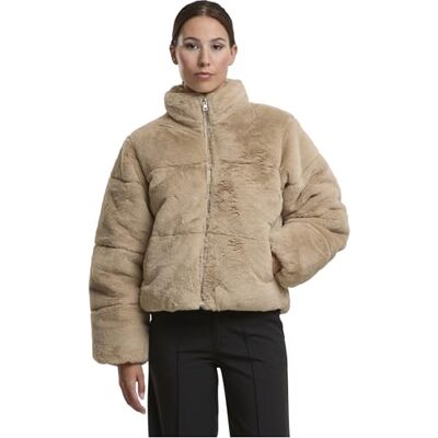TB7935-04732 Urban Classics Damska kurtka zimowa Short Faux Fur Puffer Jacket, przytulna kurtka ze sztucznego futra ze stójką, rozmiary XS XL, Wetsand, XL TB7935-04732 Urban Classics Damska kurtka zimowa Short Faux Fur Puffer Jacket, przytulna kurtka ze sztucznego futra ze stójką, rozmiary XS XL, Wetsand, XL