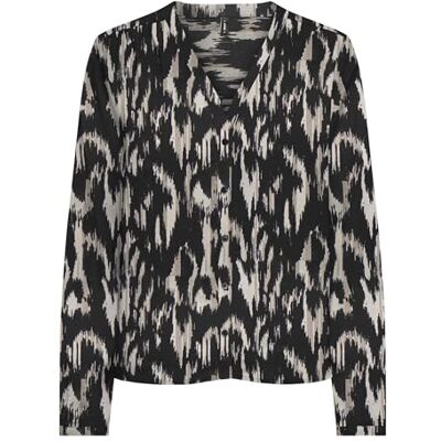 15331907 Onlnova Life VIS L/S Malou Top AOP, Black/Aop:590 Rough Animal, S 15331907 Onlnova Life VIS L/S Malou Top AOP, Black/Aop:590 Rough Animal, S