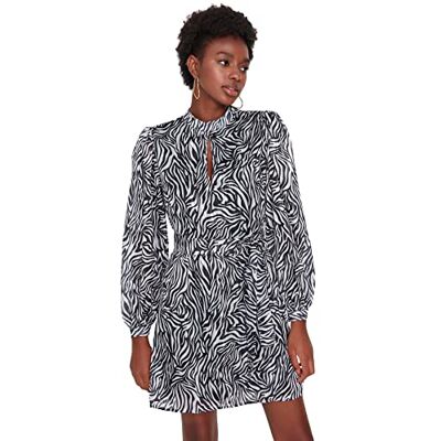 TWOAW22EL0648 Trendyol Kobiety Wielokolorowy złoty wzór Casual Dress, czarny, 36 TWOAW22EL0648 Trendyol Kobiety Wielokolorowy złoty wzór Casual Dress, czarny, 36