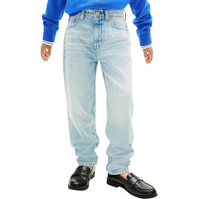 KB0KB103981AA14 Tommy Hilfiger Archiwum chłopięce jasnoniebieskie dżinsy KB0KB10398 Jeans, Denim (Lightused), 14 lat KB0KB103981AA14 Tommy Hilfiger Archiwum chłopięce jasnoniebieskie dżinsy KB0KB10398 Jeans, Denim (Lightused), 14 lat