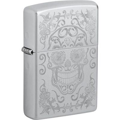 Zippo Skull Zapalniczka Sztormowa, Grawerowanie Automatyczne, do Napełniania, Wielokrotnego Użytku, Wiatroodporna Konstrukcja, Pudełko na Prezent, Wykonano w USA, Kolor Satynowy Chrom Zippo Skull Zapalniczka Sztormowa, Grawerowanie Automatyczne, do Napełniania, Wielokrotnego Użytku, Wiatroodporna Konstrukcja, Pudełko na Prezent, Wykonano w USA, Kolor Satynowy Chrom