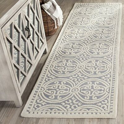 SAFAVIEH Medalion dywan do salonu, jadalni, sypialni kolekcja Cambridge, krótkie runo, w kolorze srebrnym i kości słoniowej, 76 x 244 cm SAFAVIEH Medalion dywan do salonu, jadalni, sypialni kolekcja Cambridge, krótkie runo, w kolorze srebrnym i kości słoniowej, 76 x 244 cm
