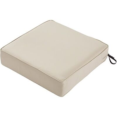 Classic Accessories Montlake FadeSafe kwadratowa poduszka do siedzenia na patio – 12,7 cm grubości, wytrzymała, na patio z wodoodpornym spodem, antyczna beżowa, 63 cm szer. x 25 gł. x 5 cm Classic Accessories Montlake FadeSafe kwadratowa poduszka do siedzenia na patio – 12,7 cm grubości, wytrzymała, na patio z wodoodpornym spodem, antyczna beżowa, 63 cm szer. x 25 gł. x 5 cm