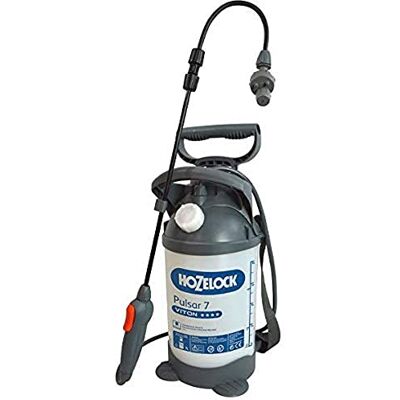 Hozelock Opryskiwacz ciśnieniowy Pulsar Viton 7L: Idealny do silnych zabiegów (drewno, dekoracje...), uszczelki Viton, łączy w sobie praktyczność, bezpieczeństwo i komfort, oddzielny uchwyt do Hozelock Opryskiwacz ciśnieniowy Pulsar Viton 7L: Idealny do silnych zabiegów (drewno, dekoracje...), uszczelki Viton, łączy w sobie praktyczność, bezpieczeństwo i komfort, oddzielny uchwyt do