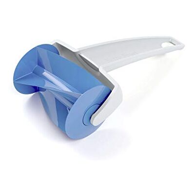 Betty Bossi Pocket Roller – wałek do ciasta do łatwego produkcji torebek na ciasto lub wypieków Apéro, które oczarują Twoich gości Betty Bossi Pocket Roller – wałek do ciasta do łatwego produkcji torebek na ciasto lub wypieków Apéro, które oczarują Twoich gości