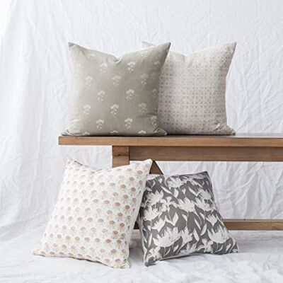 Woven Nook Nowoczesne i luksusowe dekoracyjne poszewki na poduszki w stylu boho, trwałe, nadające się do prania w pralce, 100% bawełna, wzór fleur, 4 sztuki (46 x 46 cm) Woven Nook Nowoczesne i luksusowe dekoracyjne poszewki na poduszki w stylu boho, trwałe, nadające się do prania w pralce, 100% bawełna, wzór fleur, 4 sztuki (46 x 46 cm)