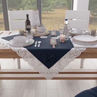 PETTI Artigiani Italiani Elegancki centralny stół kuchenny, jednolity kolor centralny z falbanką z koronkową falbanką i kokardkami, bieżnik z bawełny, bieżnik na stół 95 x 95 cm PETTI Artigiani Italiani Elegancki centralny stół kuchenny, jednolity kolor centralny z falbanką z koronkową falbanką i kokardkami, bieżnik z bawełny, bieżnik na stół 95 x 95 cm